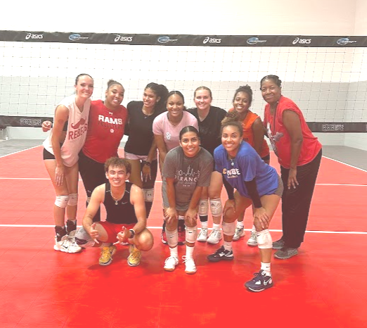 Breakfast Club For College Players Group Photo after a college practice session with Coach April College volleyball prep coach