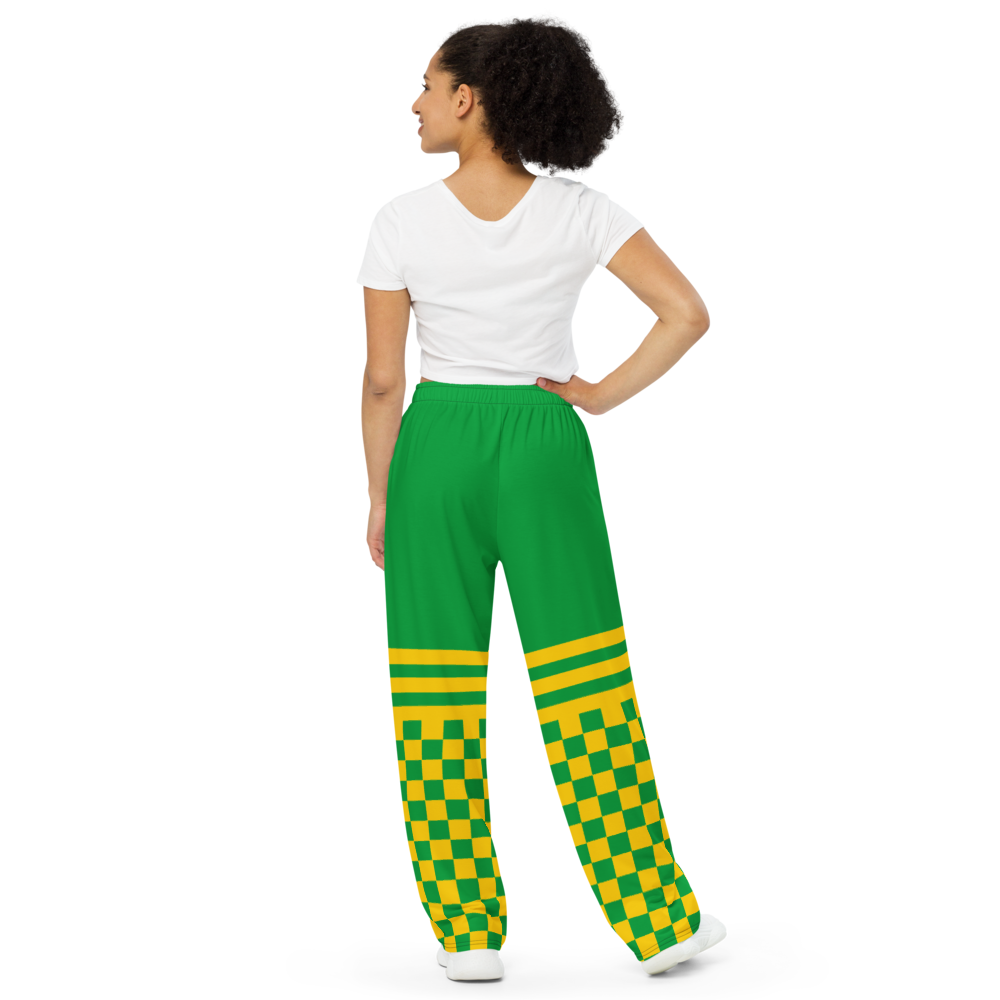 Now you know you want you some of these! Shop Brazilian flag inspired paint splatter and tie dye wide leg pants! This you?