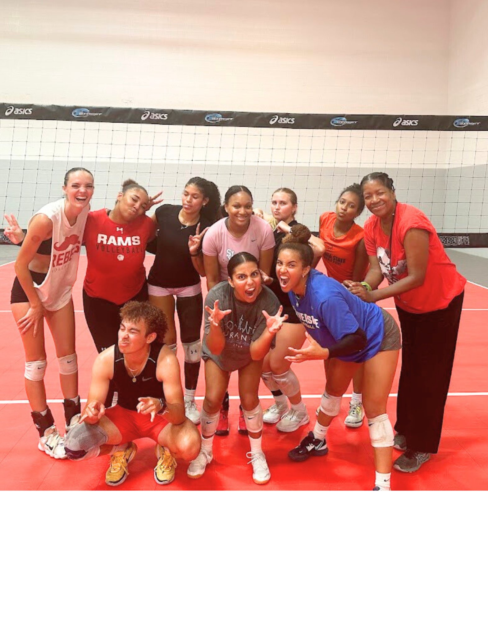 Discover Las Vegas elite volleyball Coach April's advanced techniques, college-prep methods, one-on-one, small group college training for goal-oriented athletes