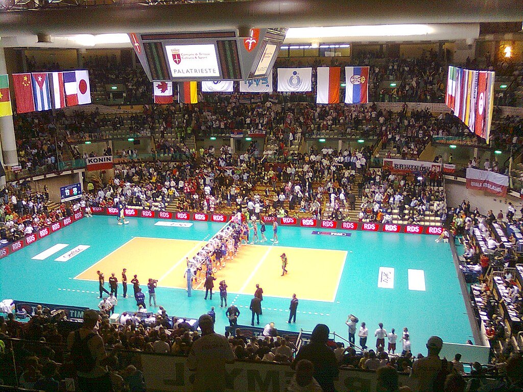 Every 4 years the FIVB World Championship tournament brings men and women's national teams in the world together to compete for the title of world champions.
(photo: FIVB World Championship 2010 Women <br><a href="https://commons.wikimedia.org/wiki/File:Palatrieste25-09-2010.jpg">Zinn</a>, Public domain, via Wikimedia Commons<br>