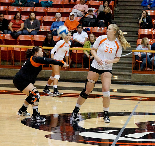 The Libero Volleyball Position: Pressure to Prevent Points: It might seem enormous mental weight to carry, but remember, it's a team game. Relax, stick to your training, and trust your teammates.(WCC UOP tigers libero passing. photo by Inky Hack)